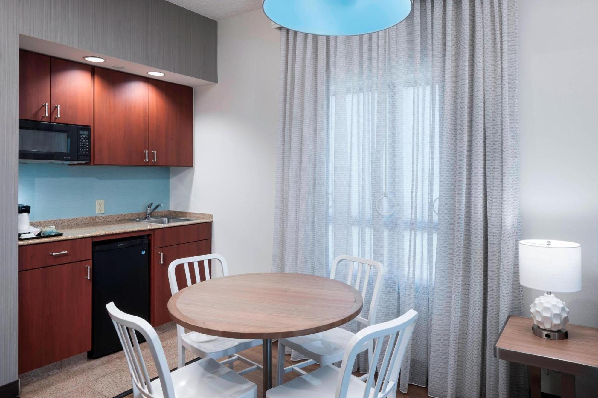 Courtyard Carolina Beach Oceanfront Bagian luar foto